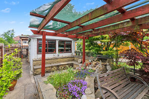 Photo 10- click for photo gallery